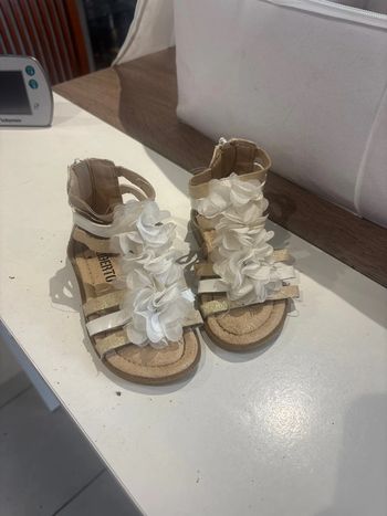 Nu pieds 25