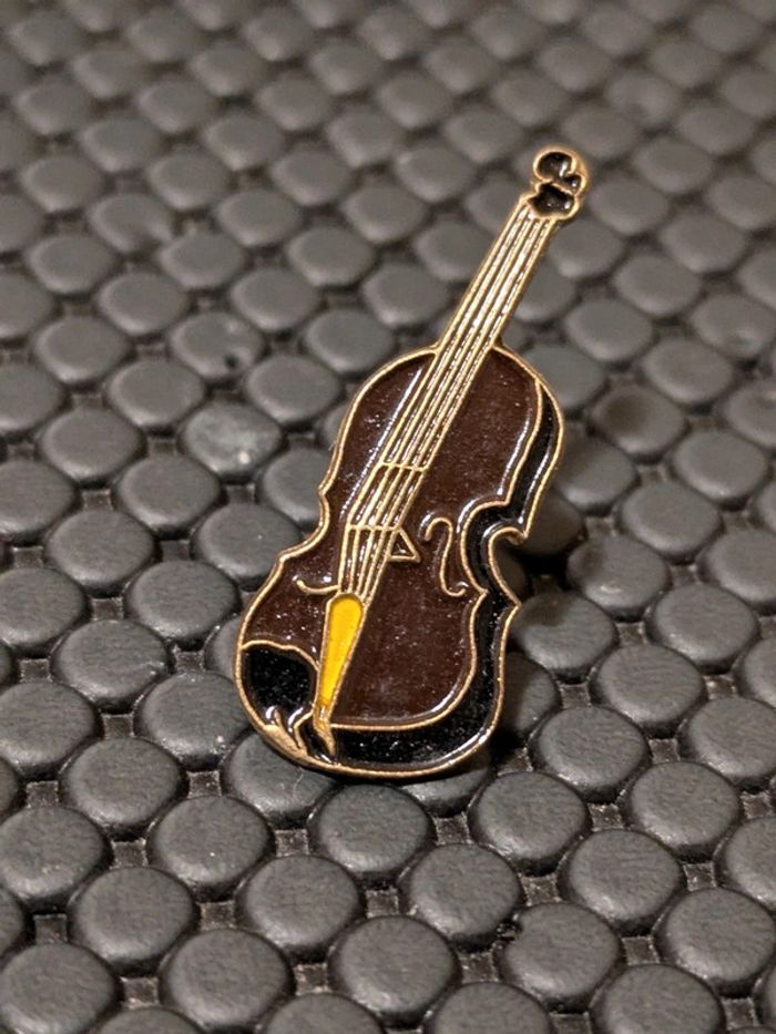 Pin's violon 🎻 musique