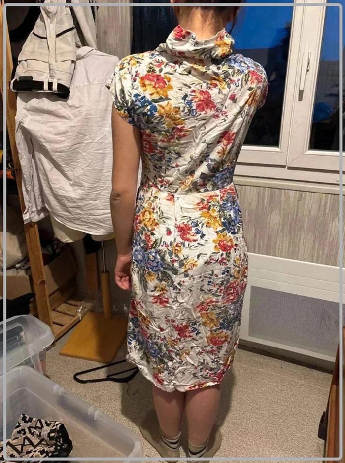 Magnifique robe fleurie taille 40/L marque canda - photo numéro 2