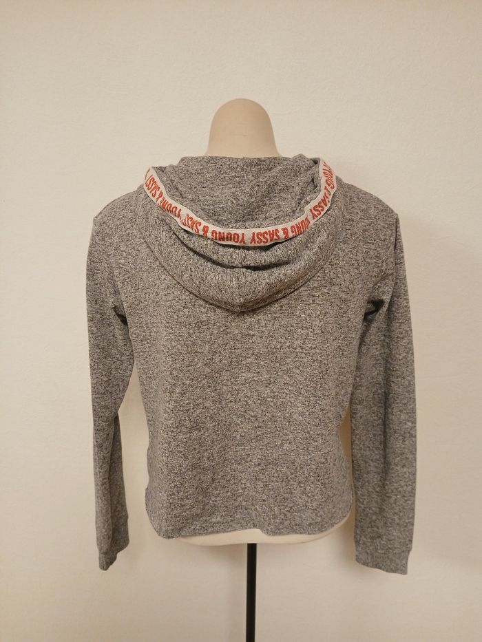 Pull à capuche gris Jennyfer - photo numéro 2