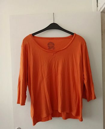 T-shirt femme⭐ très bon état ⭐T.52