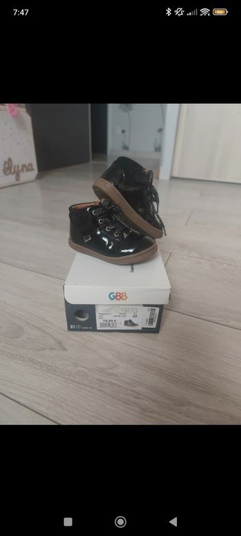 Chaussures montantes fille P22
