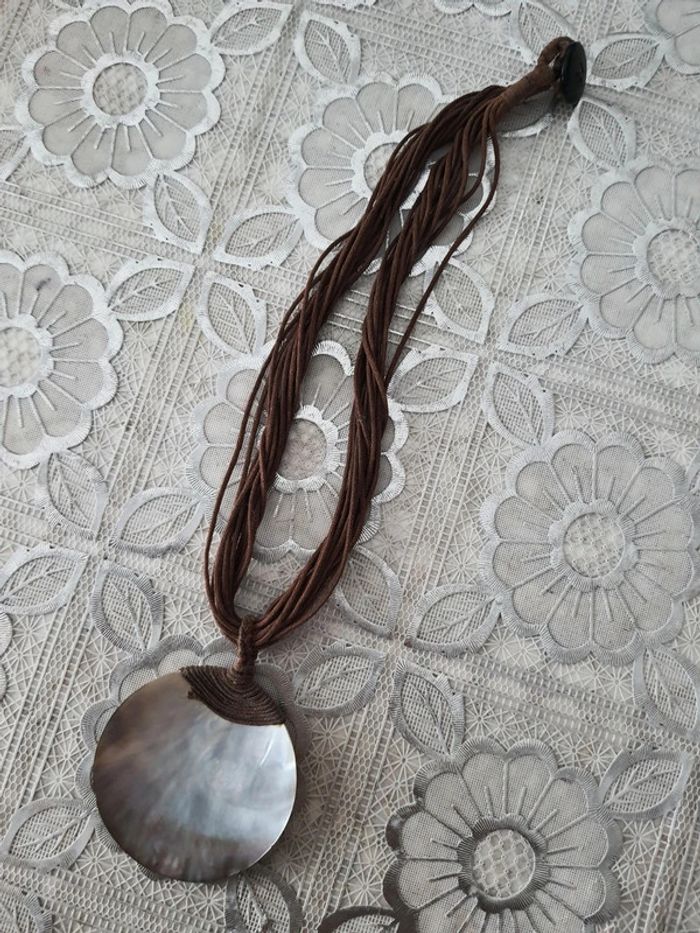 Collier nacre beige - photo numéro 2