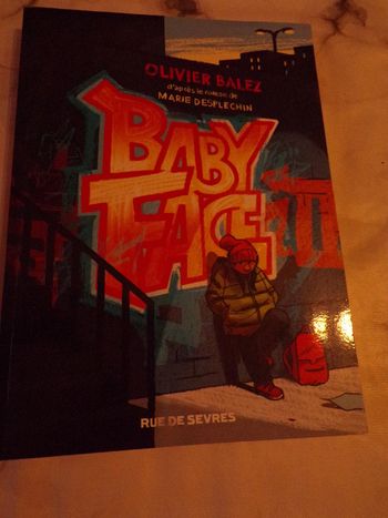 Livre Baby Face l'école des loisirs