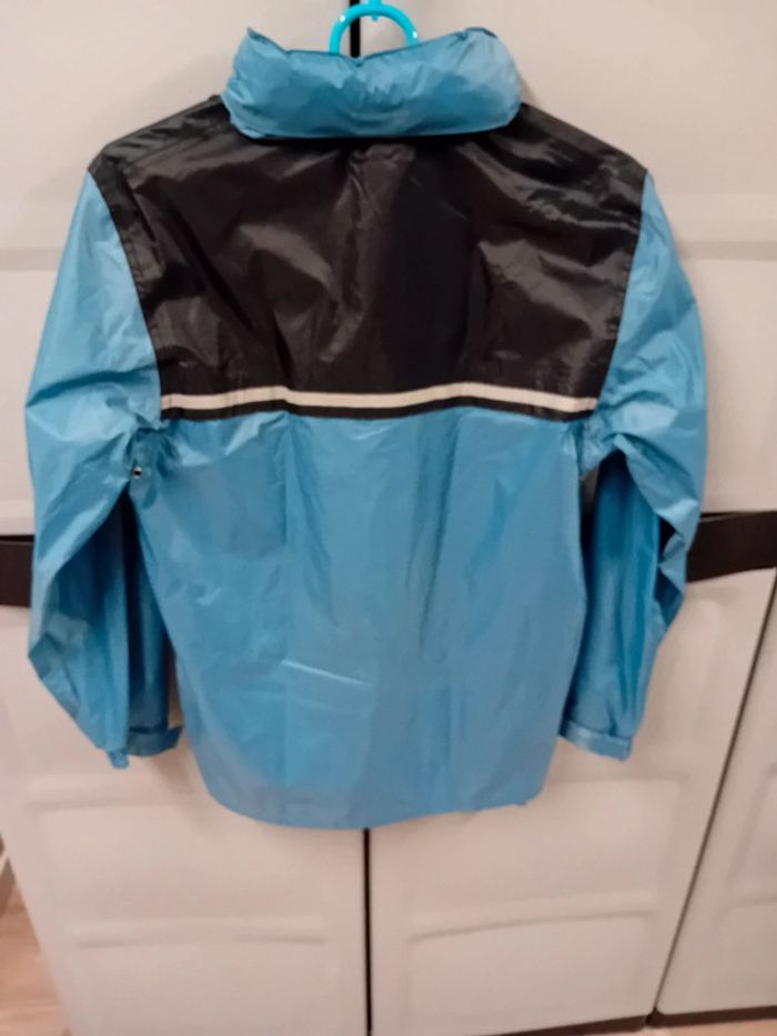Coupe-vent imperméable - 10 ans - photo numéro 4