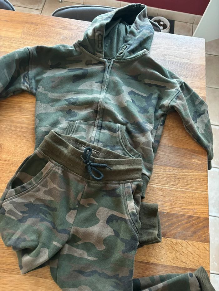Ensemble jogging militaire garçon