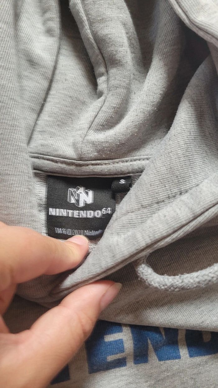 Sweat nintendo - photo numéro 3