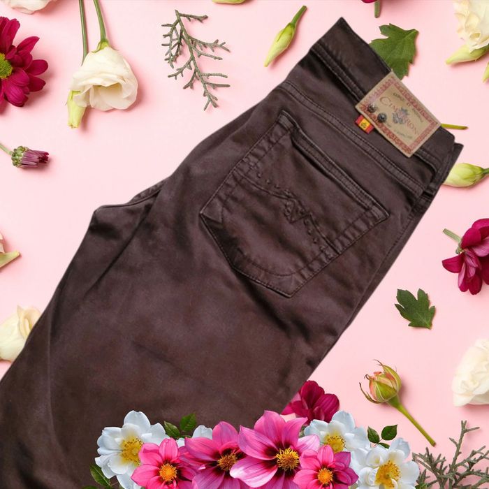 Lot de 7 pantalons 🚺 - photo numéro 5