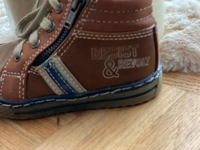 Chaussures 👞 - Kikirimu - Taille 22 - cuir marron - TBE - photo numéro 3