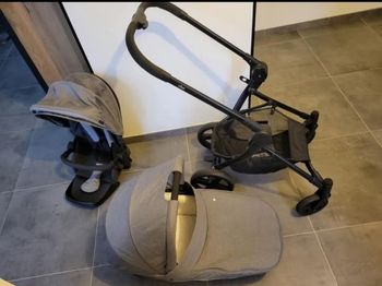 Poussette cybex grise