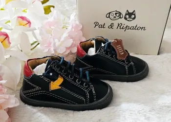 Chaussures Bottines Cuir Zip Pat et Ripaton T21