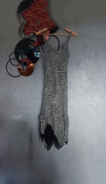 Robe longue noire et blanche La City