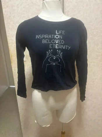 T shirt taille 14ans marque kiabi