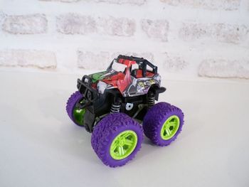 Monster trucks  (J21)
