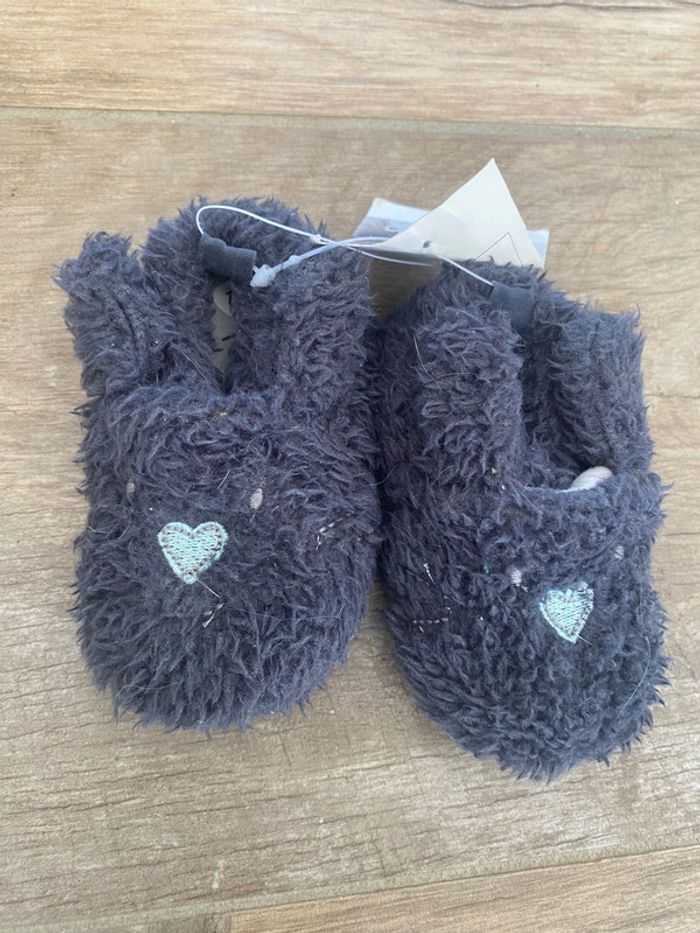 Chausson souris gémo 18 / 19 neuf étiqueté