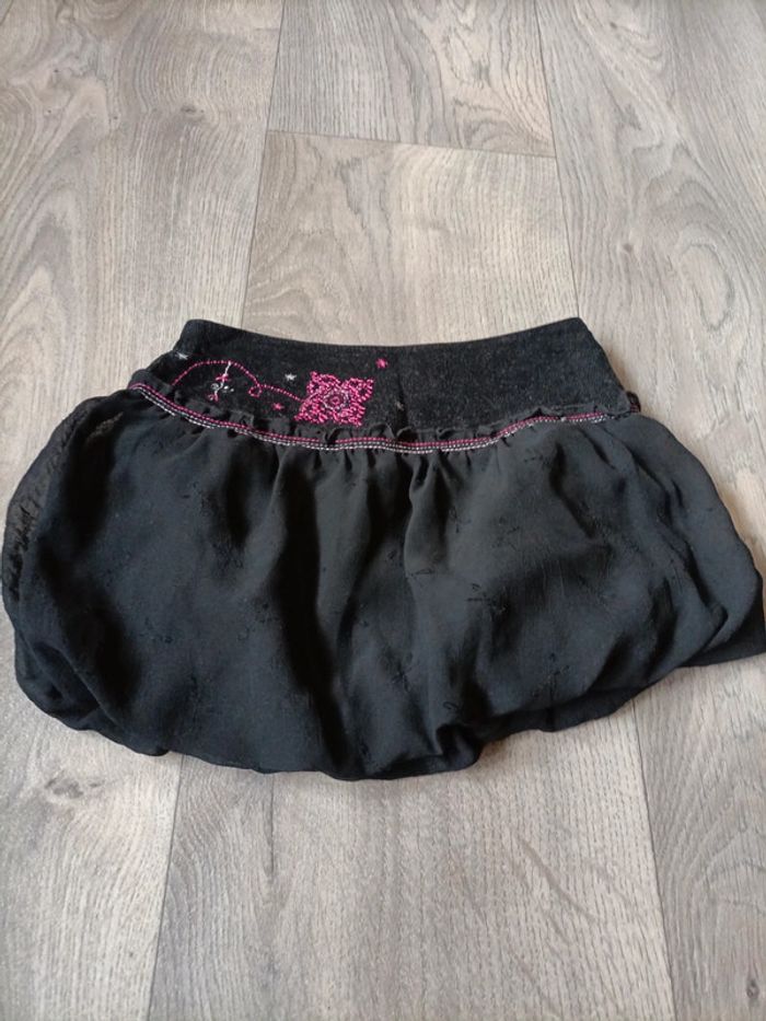 Jupe 2 ans - photo numéro 2