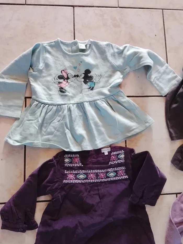 Lot robe 18 mois - photo numéro 2