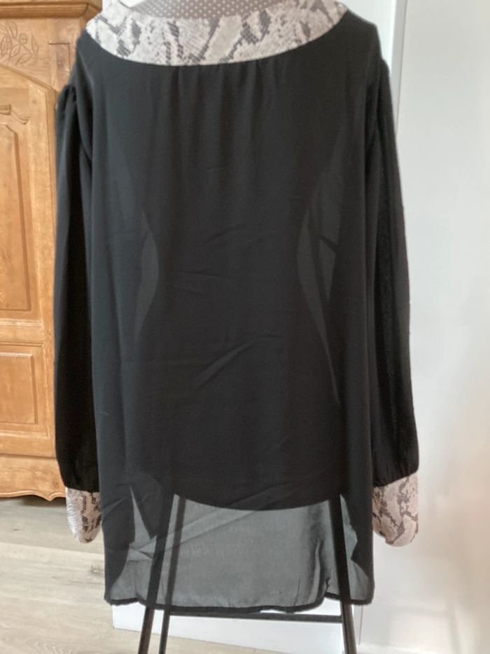 Tunique noire - photo numéro 6