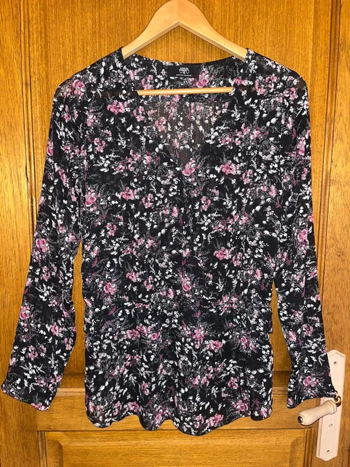 Blouse à fleurs temps des cerises