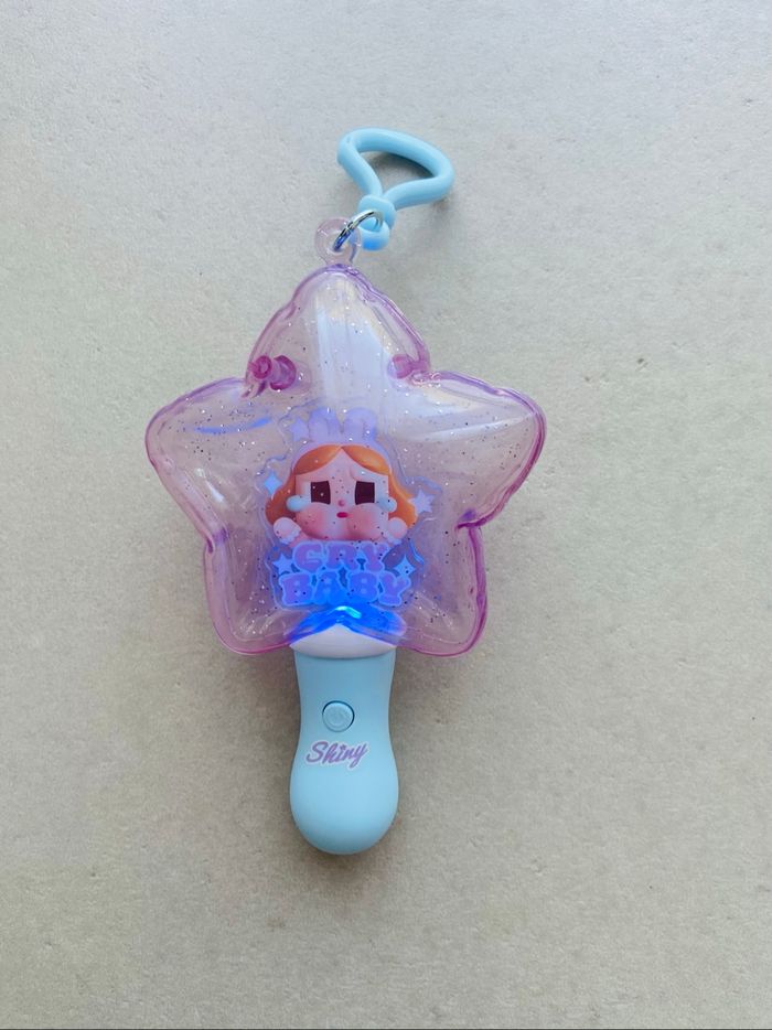 Pop Mart CryBaby Shiny Shiny - photo numéro 8