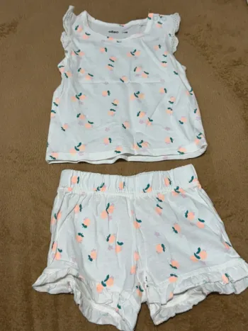 Ensemble tee shirt et short