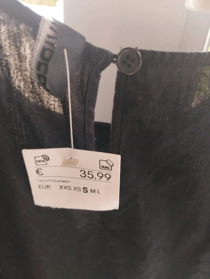 Robe d été femme noir S H&M neuf avec étiquette - photo numéro 3