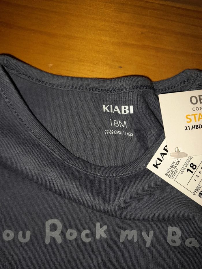 tee shirt Kiabi neuf 18mois - photo numéro 2