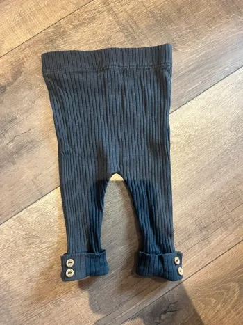 Legging gris foncé 3 mois