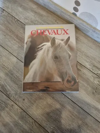 Livre Le monde fascinant des chevaux