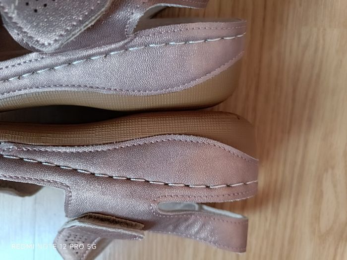 Nu-pieds rose argenté cuir " Damart " piedical p.37 - photo numéro 9