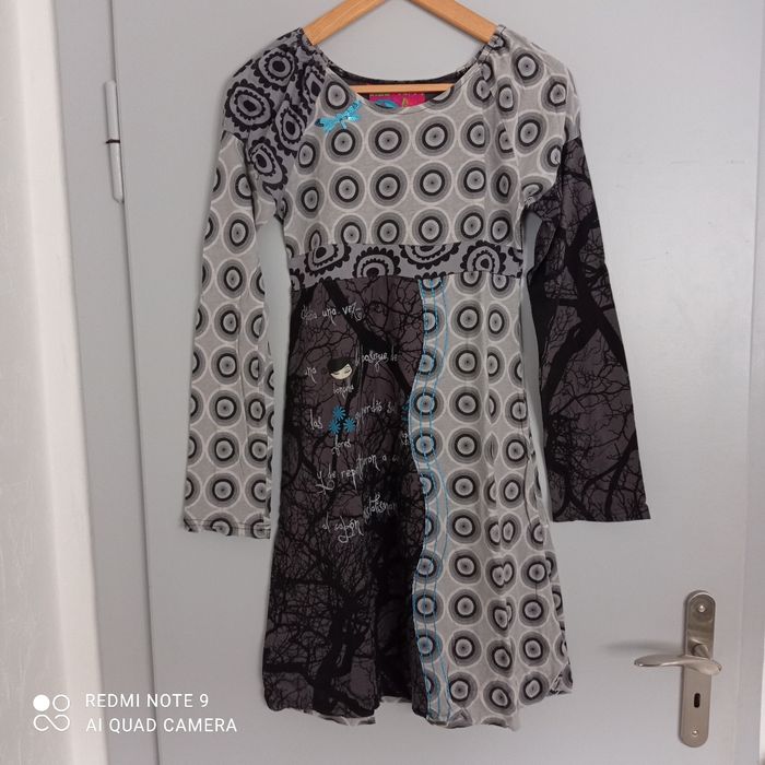 Robe grise à motifs 14ans Desigual
