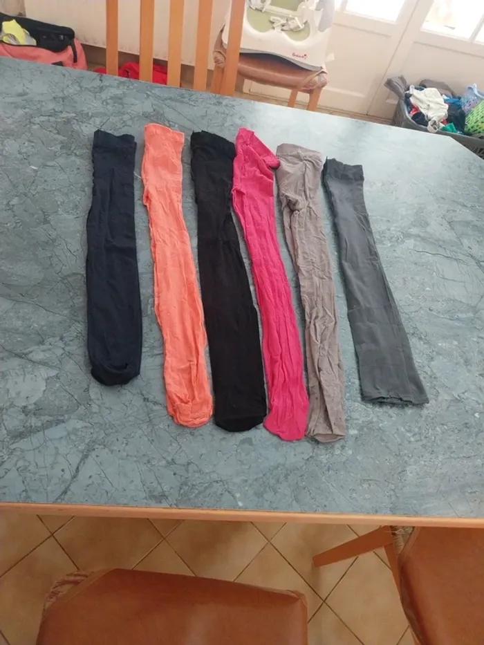 Lot de collant fin 27-30