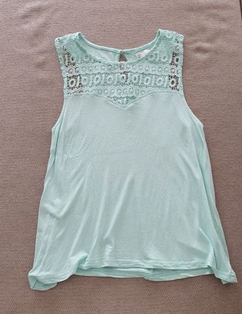 Débardeur vert clair joli decolleté