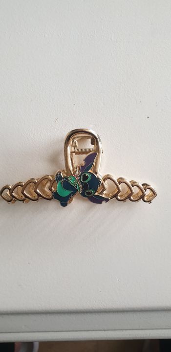 Pince à cheveux stitch