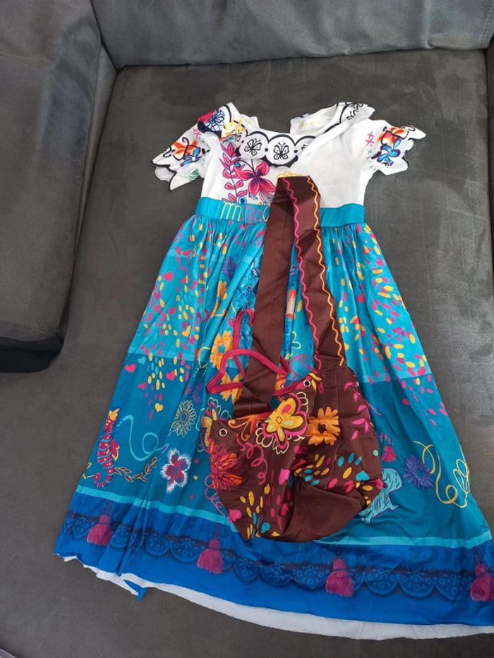 Robe déguisement encanto 4/5 ans