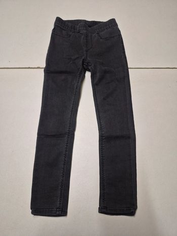 Slim noir