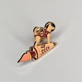 Pin's CHIEN ESPACE