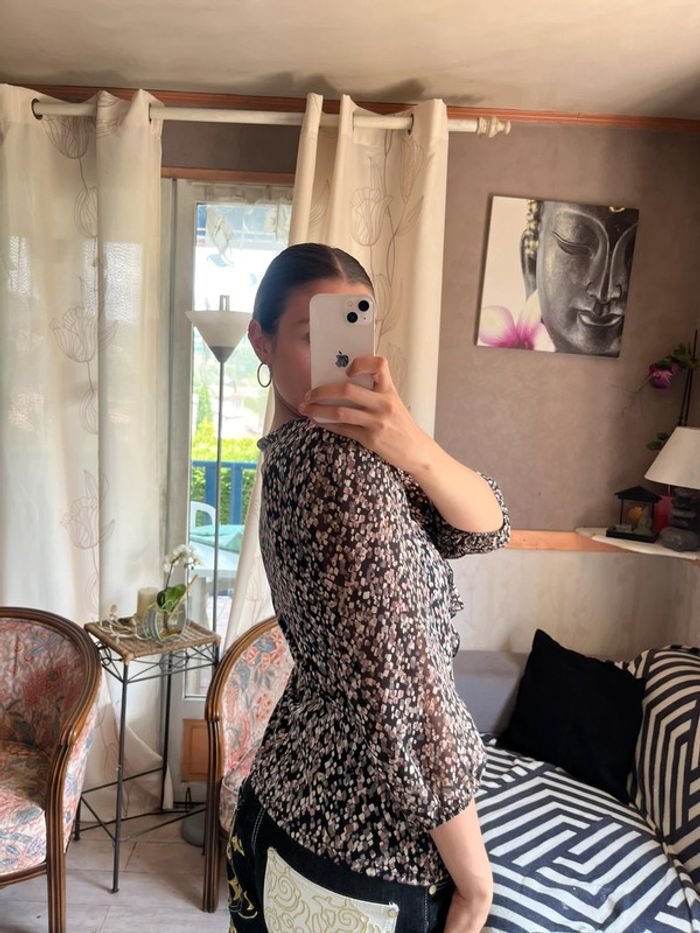 Blouse à froufrous old money Gabrielle Solis fleurie y2k 2000yer siren office core - photo numéro 4