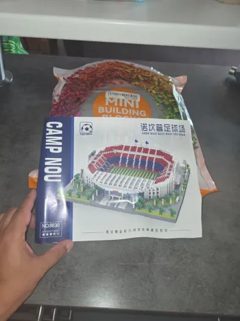 [NEUF] Stade Camp Nou Barcelone à construire