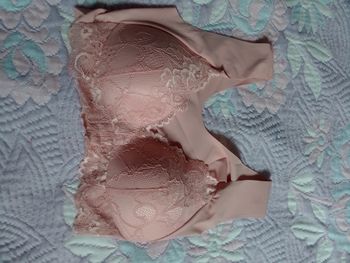 Soutien gorge rose neuf
