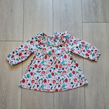 Robe fleuri comme neuve. Fille 12 mois. Marque Orchestra
