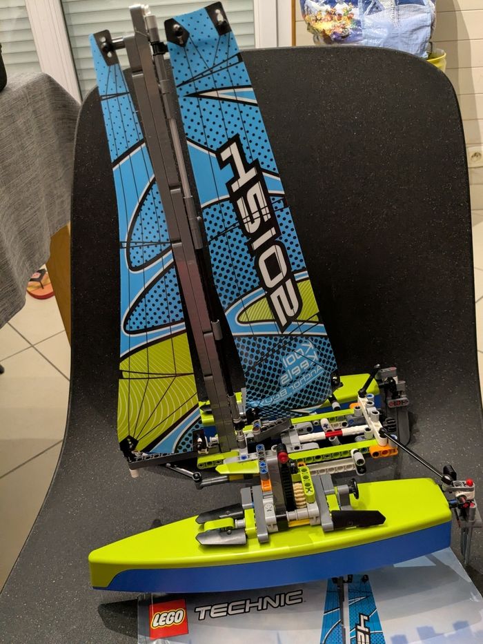 Lego technic le catamaran - photo numéro 2