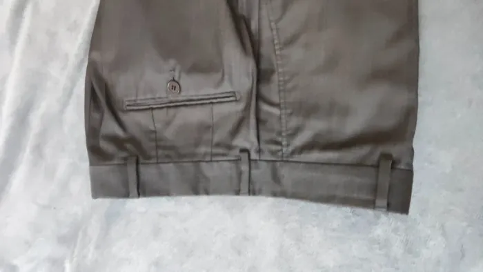 Pantalon gris de costume Hugo Boss taille 48 - photo numéro 3
