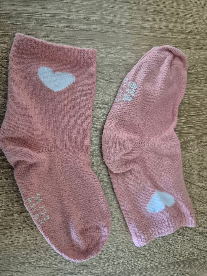 Lot chaussettes fille T 19 / 22 - photo numéro 7