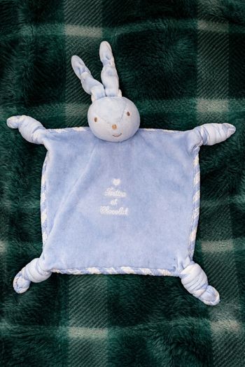 Doudou lapin tartine et chocolat 