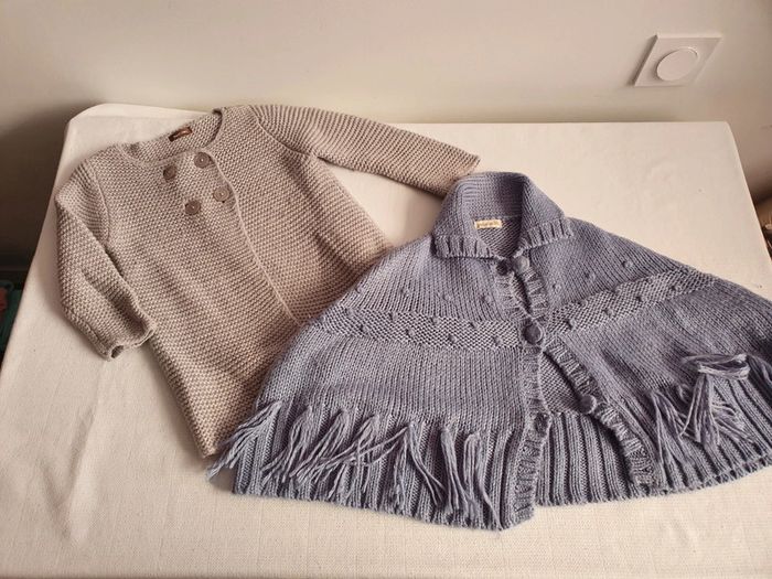 Lot gilet angora et poncho 24 mois 2 ans