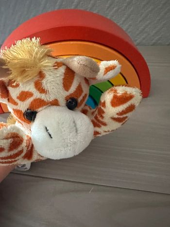 Peluche girafe nature planète