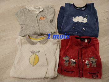 Lot pyjamas 1 mois