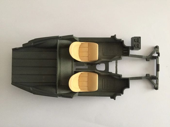 Pièce détachée miniature jaguar type E 1961 Burago Bburago 1/18 1/18e 1/18ème - photo numéro 4