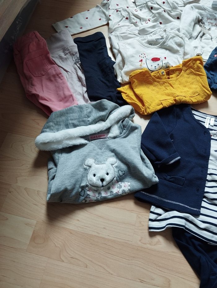 Lot vêtements fille 6 mois - photo numéro 6
